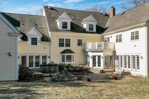 41 Marlpit Pl, Middletown NJ 07748-2028 exterior