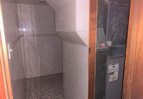 6148 Moody Ave, Chicago IL 60638-4312 exterior