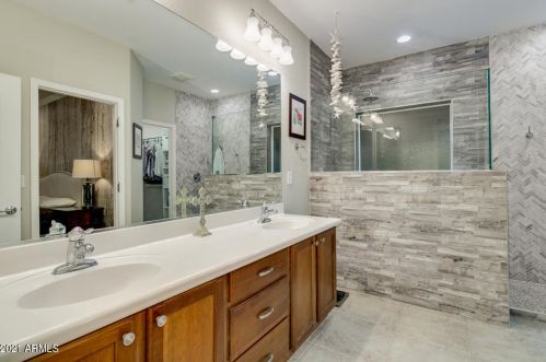 28122 18 Ln, Phoenix AZ 85085-5357 exterior