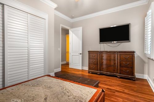 1241 Valencia Mesa Dr, Fullerton CA 92833-2220 exterior