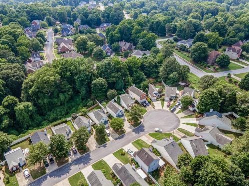 2507 Albion Farm Way, Duluth GA 30097-7623 exterior