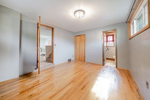 213 Dorothy Dr, Pittsburgh PA 15235-1829 exterior