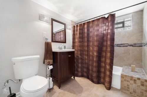 9834 Frst Ave, Chicago IL 60628-1437 exterior