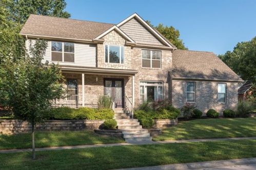 2477 Eastway Dr, Lexington KY  40503-1903 exterior