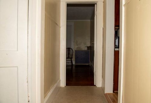 229 College St, Springfield MA 01109-4404 exterior