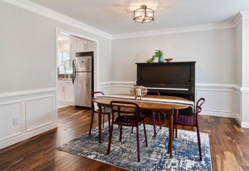 1422 Brookside Manor Ct, Tucker GA  30084-7828 exterior