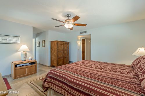 1102 Paseo De Golf, Green Valley AZ 85614-3604 exterior