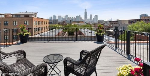 17 Loomis St, Chicago IL  60607-1902 exterior