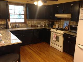 2402 Meadowglen Trl, Lithonia GA  30078-2273 exterior