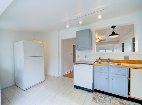 2509 Cutler Ave, Meskegon MI 49441-1275 exterior