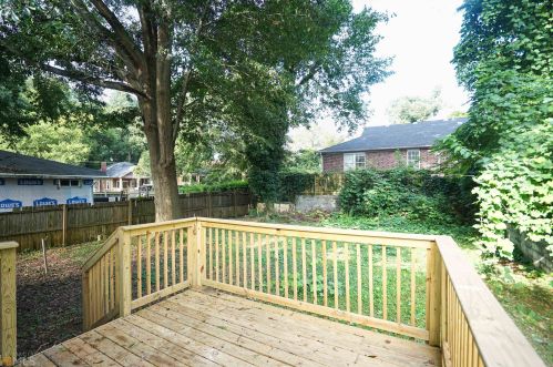 401 Holderness St, Atlanta GA  30310-1705 exterior