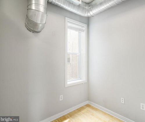 727 22nd St, Philadelphia PA 19130-0027 exterior