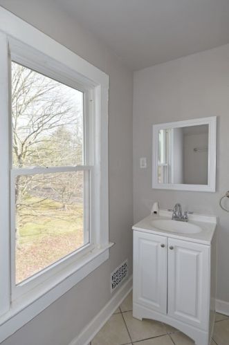 9691 Bellcrest Rd, Pittsburgh PA  15237-6909 exterior