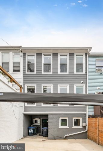 751 Princeton Pl, Washington DC 20010-1606 exterior