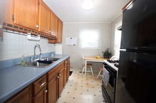 1819 Burry Circle Dr, Joliet, IL 60403-2061