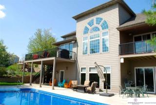 6914 118th Cir, Omaha, NE 68142-1625