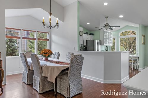 3905 Pemberton Dr, Grand Rapids MI 49508-8894 exterior