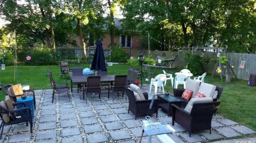 144 Old Country Rd, Huntington Station NY 11747-1814 exterior