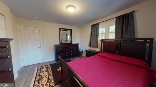 7500 Fordson Rd, Alexandria VA 22306-2222 exterior