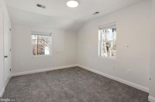 711 49 Pl, Washington DC 20019-4873 exterior