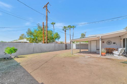 7208 21st Ave, Phoenix AZ  85021-7810 exterior