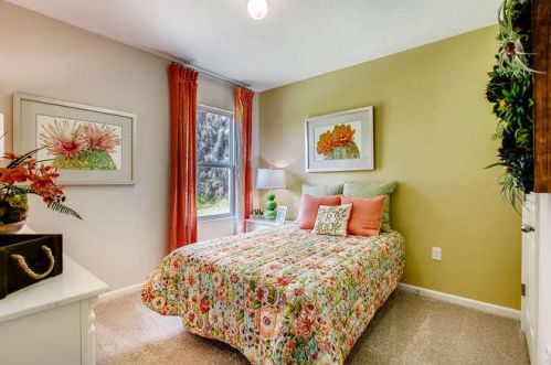 2112 South Buttonwood Dr, Fort Pierce FL 34952-6974 exterior