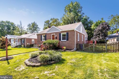 1304 Windham Ln, Silver Spring, MD 20902-3765