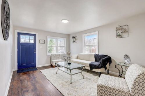 5713 38th St, Milwaukee WI  53209-0037 exterior