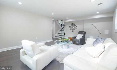 820 Malibu Dr, Silver Spring MD  20901-3648 exterior