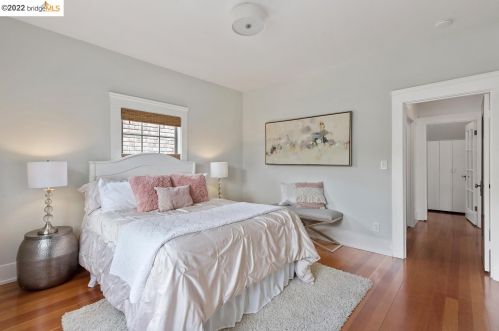 2747 Fulton St, Berkeley CA 94705-1031 exterior