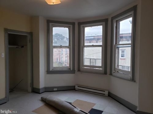 1224 28 St, Philadelphia PA 19146-3727 exterior