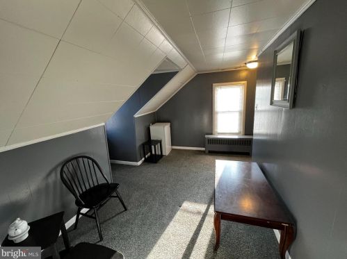 867 Adams St, Pottstown PA  19464-4340 exterior