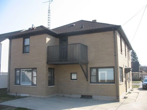 1112 16 St, Manitowoc WI 54220-2607 exterior