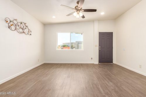 7002 10 St, Phoenix AZ 85086-0929 exterior