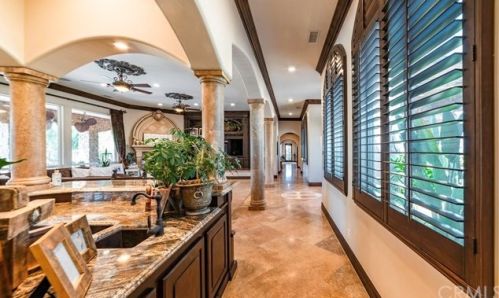 34515 Buck Rd, Temecula CA exterior