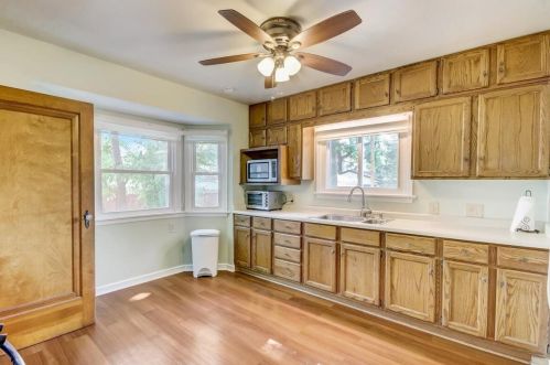 2847 77 St, Milwaukee WI 53219-2766 exterior