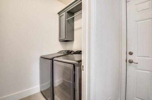 3826 Aransas St, Dallas TX 75212-1307 exterior