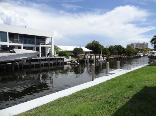 741 Enfield St, Boca Raton FL 33487-3130 exterior