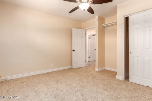 3402 Seneca St, Tucson AZ 85716-3200 exterior