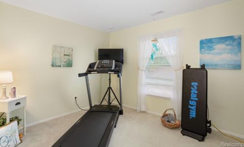 2149 Park Pl Dr, Walled Lake MI 48390-2555 exterior