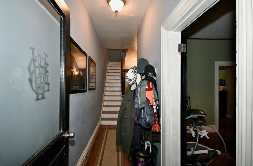 3928 Howley St, Pittsburgh PA  15224-1417 exterior