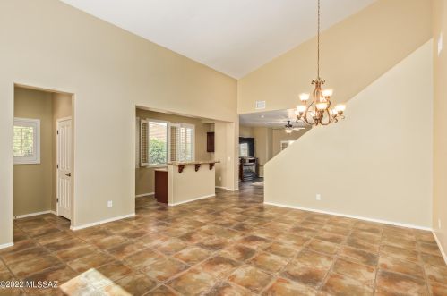 11779 Mesquite Holw Dr, Tucson AZ 85737-7350 exterior