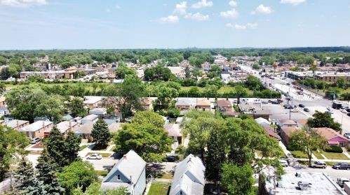 12631 Wood St, Chicago IL 60827-5915 exterior