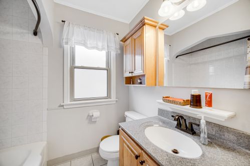 10729 Sawyer Ave, Chicago IL 60655-2413 exterior