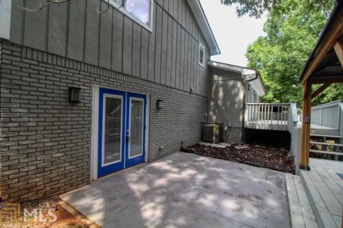 1145 Carlo Wood Dr, Atlanta GA 30331-7344 exterior