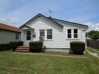2712 Commonwealth Dr, Cleveland OH  44134-3432 exterior
