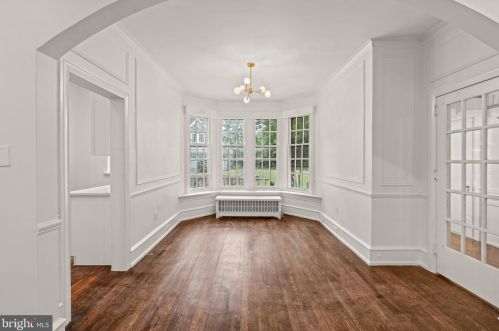 6424 City Ave, Philadelphia PA 19151-2410 exterior