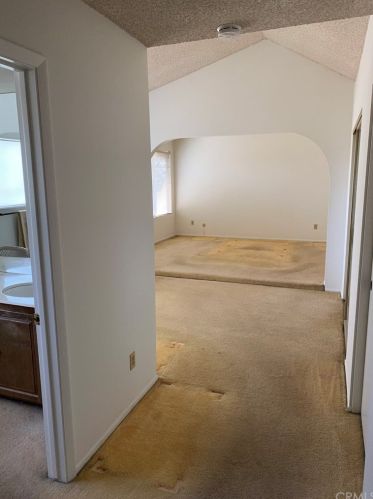 216 Glenwood Ave, Fullerton CA 92832-1228 exterior