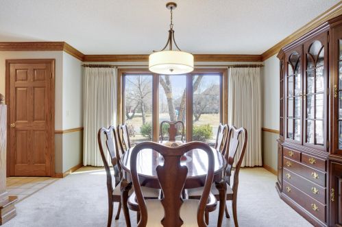 2307 Fld Stone Dr, Saint Paul MN 55120-1919 exterior