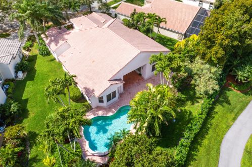 11016 Malaysia Cir, Boynton Beach FL 33437-7054 exterior